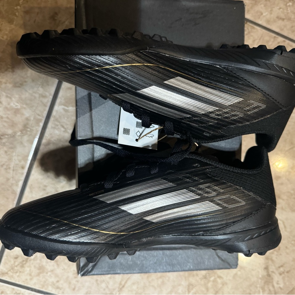 Adidas F50 League TF J Youth Soccer Cleats Black Gold Size 3 NWT - Picture 8 of 10